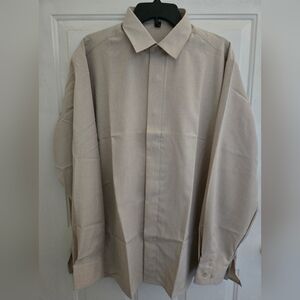 NWOT DOC & AMELIA By Cintas Long Sleeve Collard Beige Shirt XL